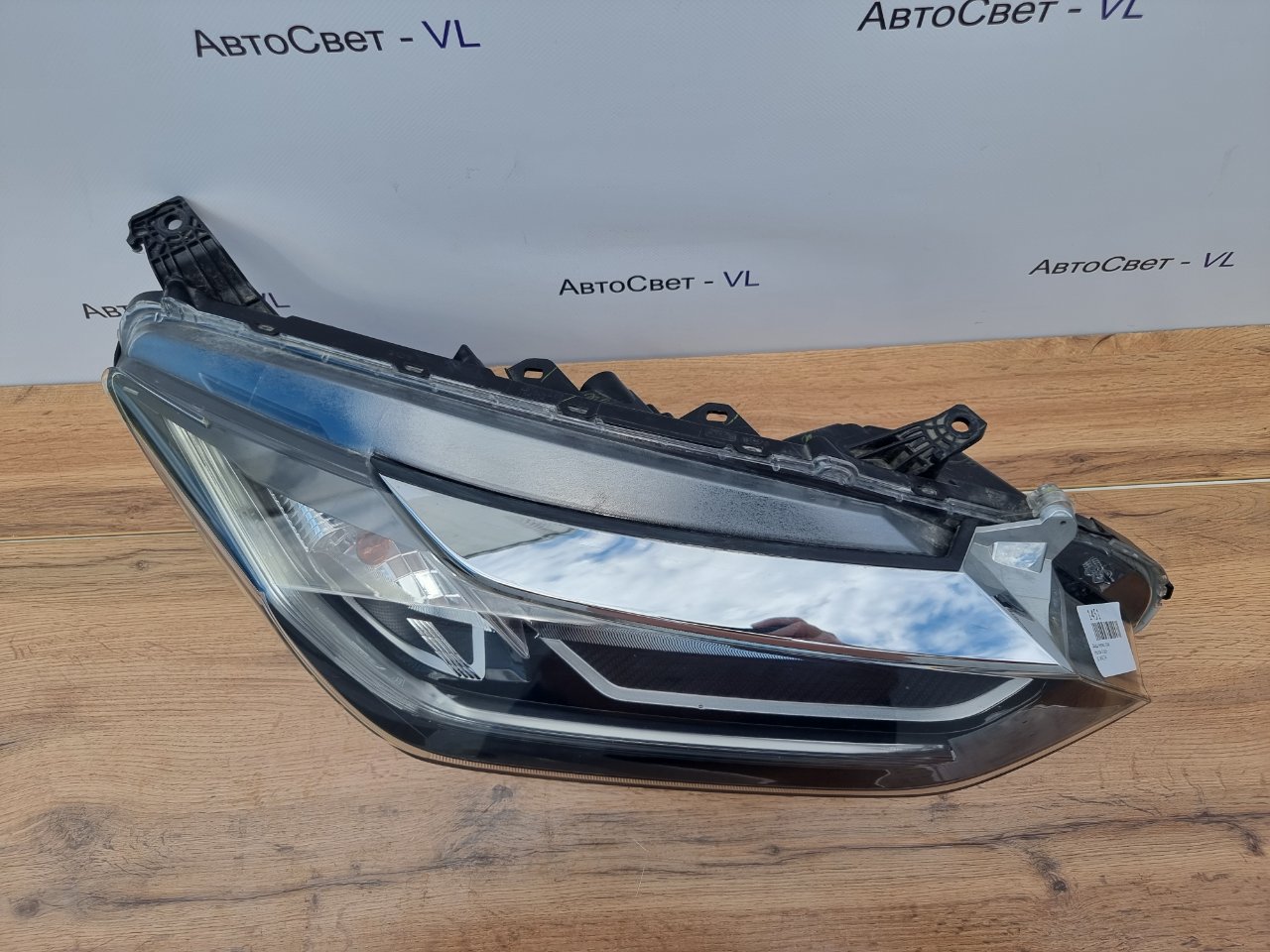 Фара галогеновая передняя правая Grace 2017-2020 ( GM )