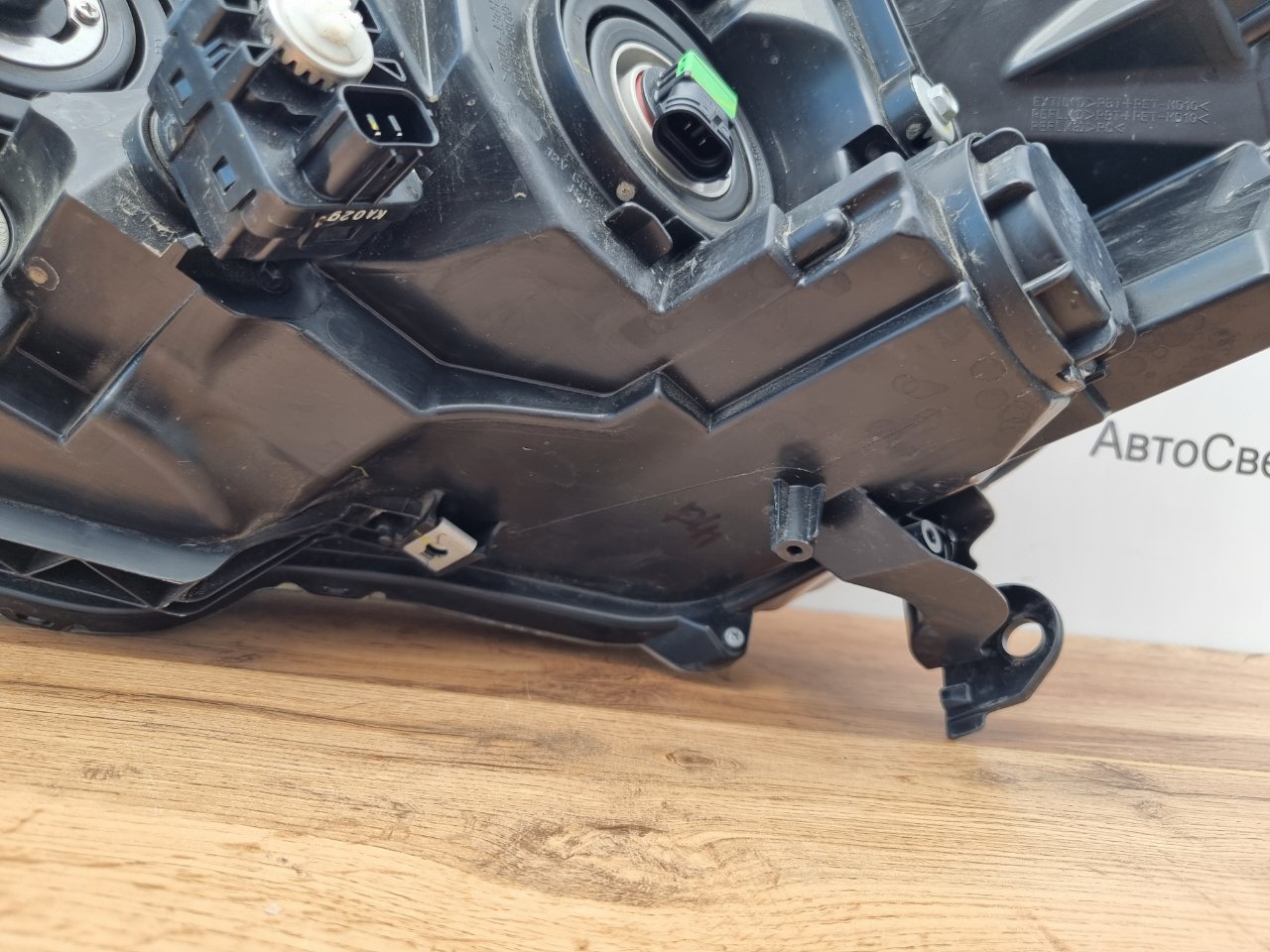 Фара галогеновая передняя правая Grace 2017-2020 ( GM )