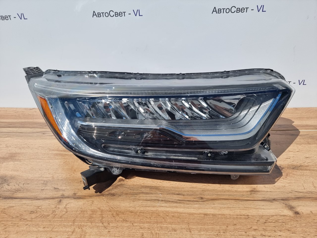 Фара светодиодная передняя правая Honda CR-V 2016-2022 RM W4744 контрактная