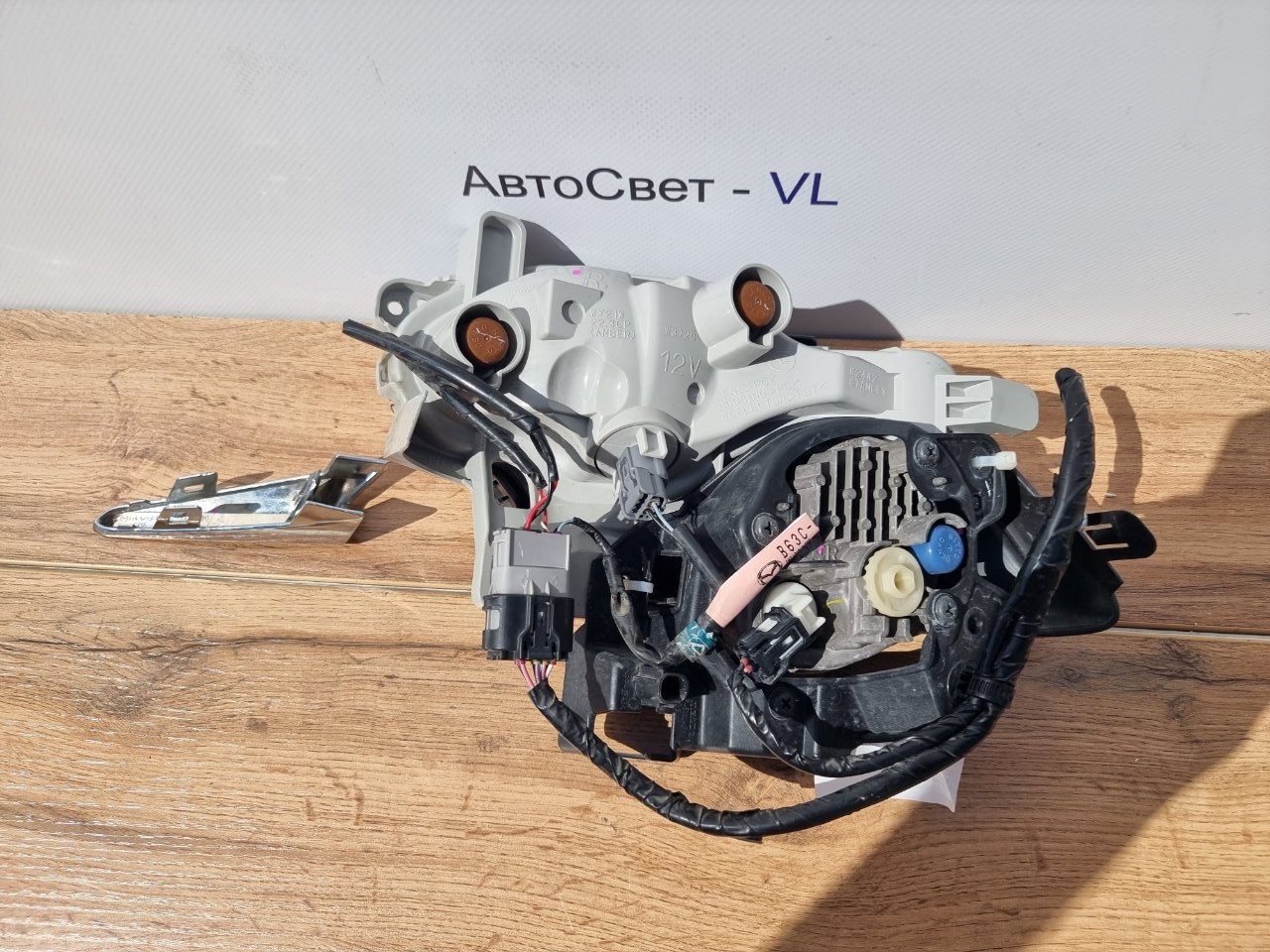 Фара противотуманная передняя правая Axela 2016-2019 ( BM )