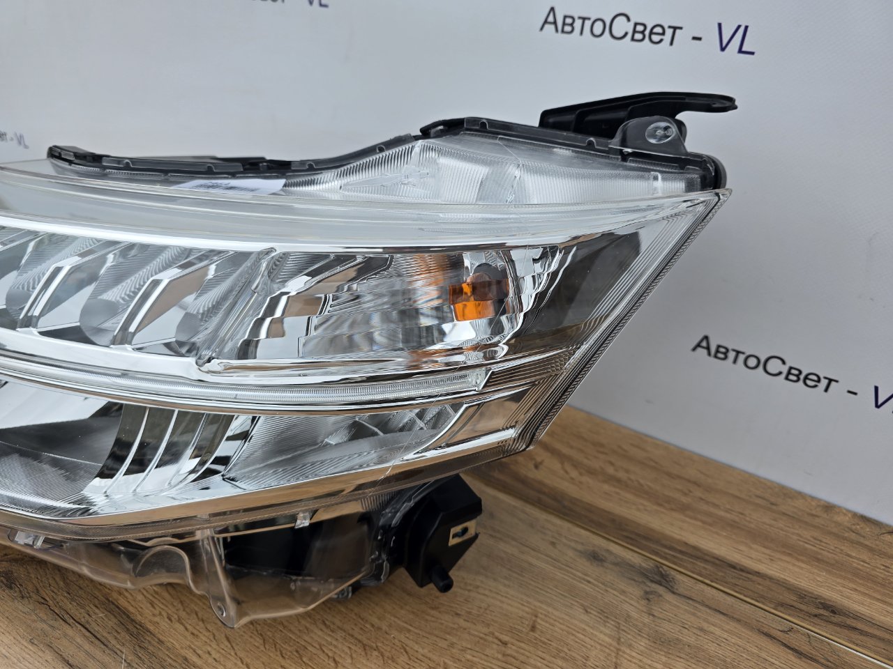 Фара светодиодная передняя левая Roomy 2016-2020 M900 Фара светодиодная передняя левая Roomy 2016-2020 M900