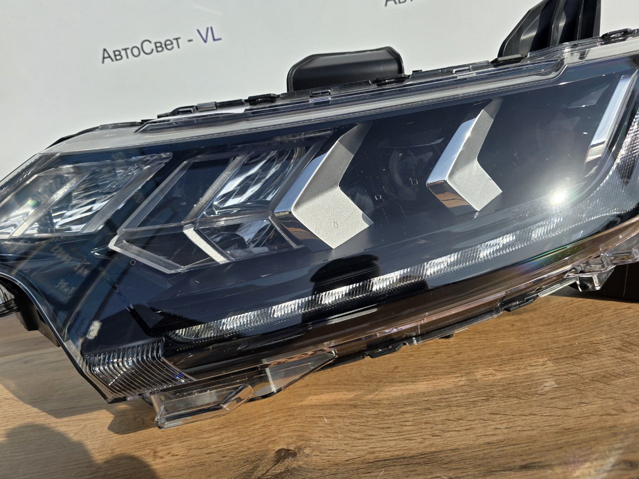 Фара светодиодная передняя левая Mitsubishi Outlander ( GF/GG )