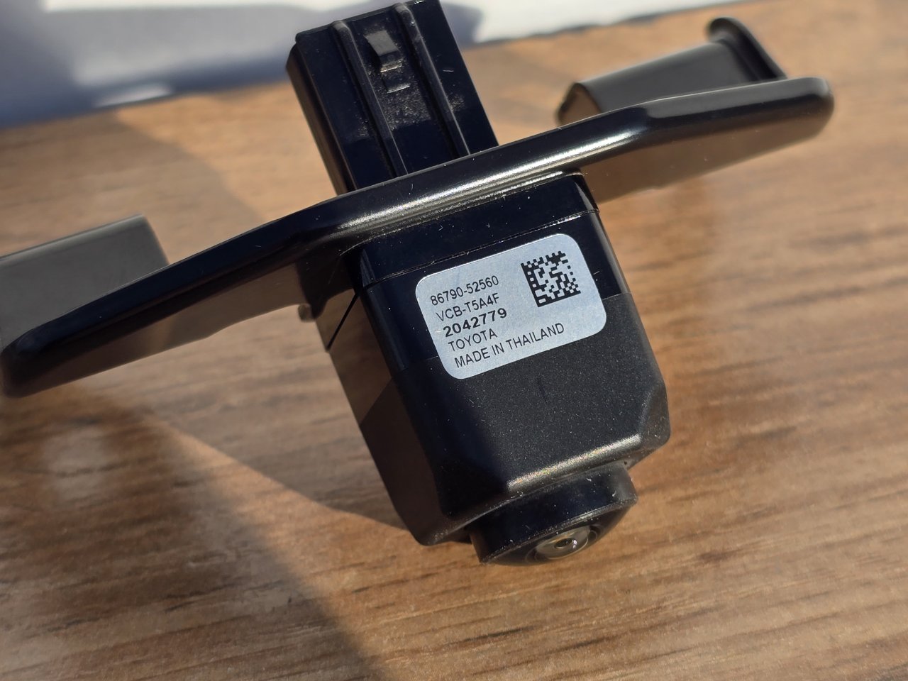 Камера переднего вида передняя Toyota Sienta MXPL10G Камера переднего вида передняя Toyota Sienta MXPL10G