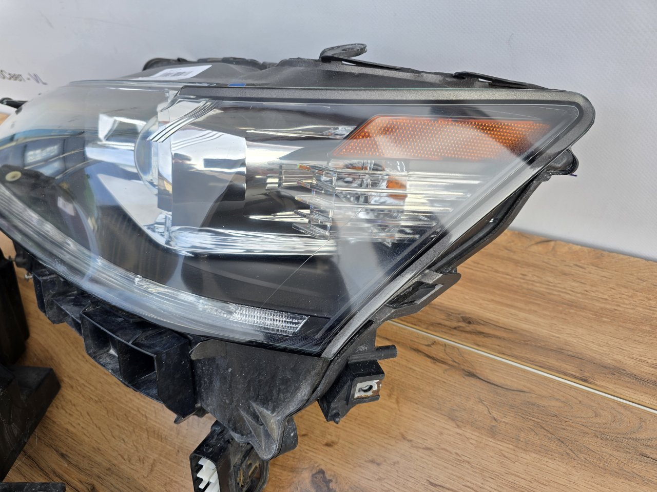 Фары ксеноновые передние GS250 2011-2015 ( L10 )