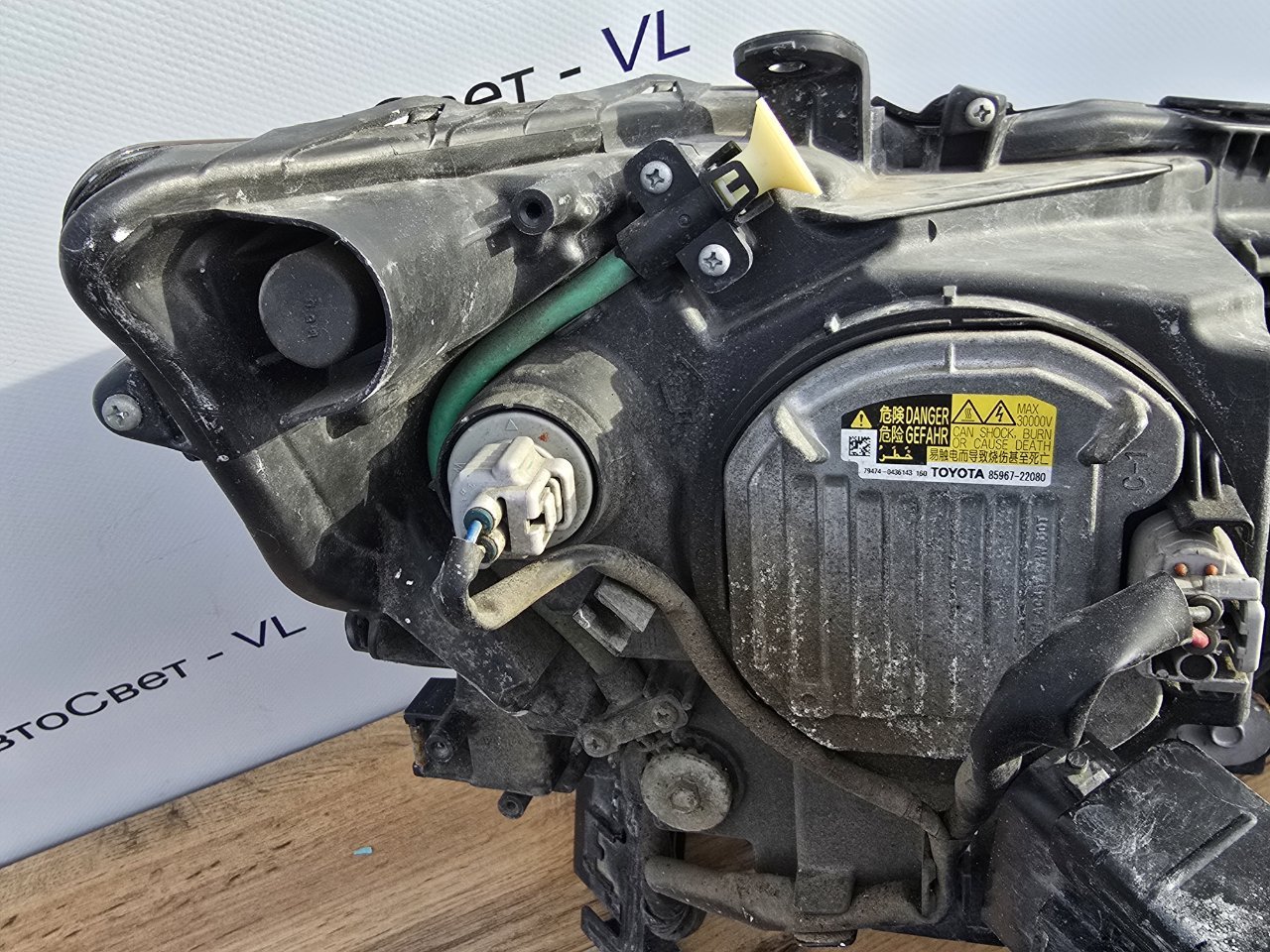 Фары ксеноновые передние GS250 2011-2015 ( L10 )