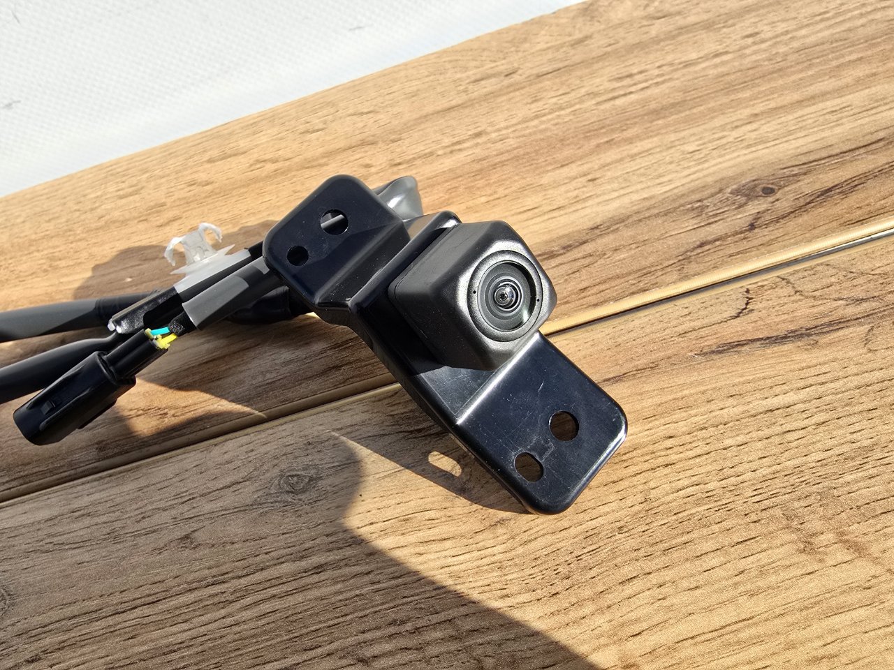 Камера переднего вида передняя Raize 2019-2023 A200A