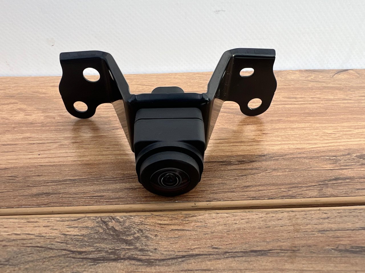 Камера переднего вида передняя Yaris Cross 2020-2024 MXPJ10