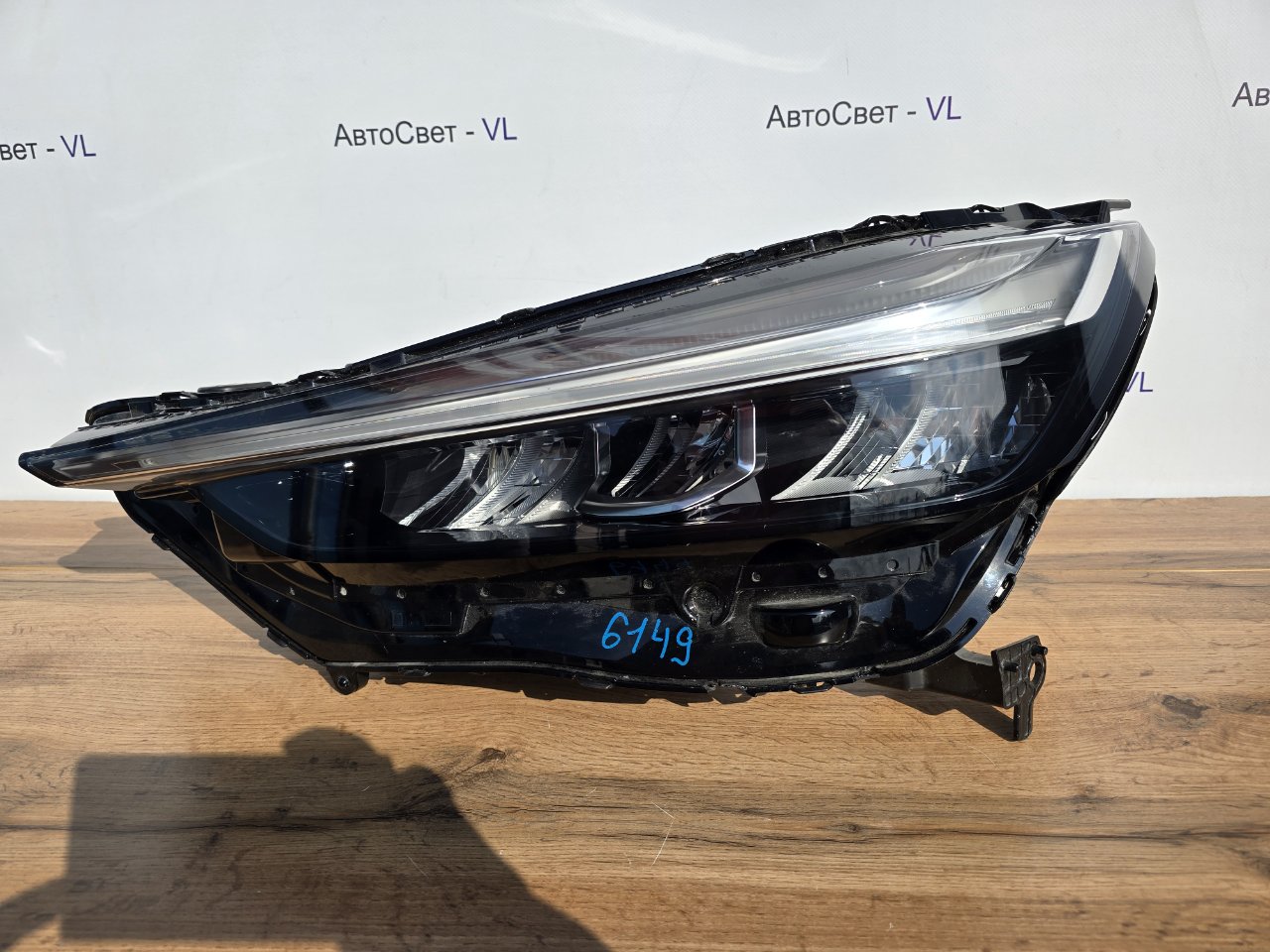 Фара светодиодная передняя левая Honda Vezel 2021-2024 ( RV ) W5884 контрактная