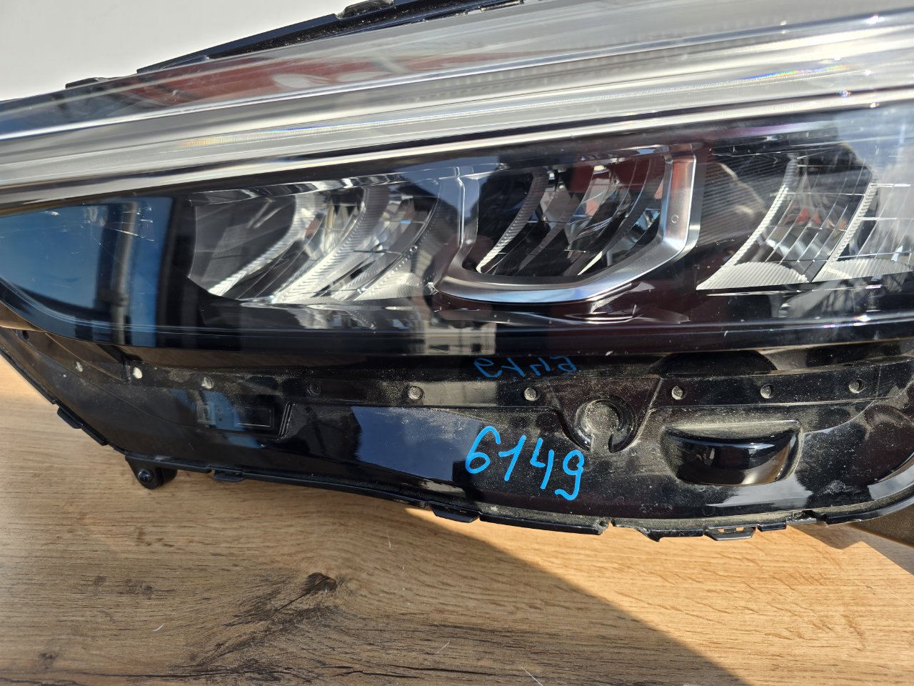 Фара светодиодная передняя левая Vezel 2021-2024 ( RV )