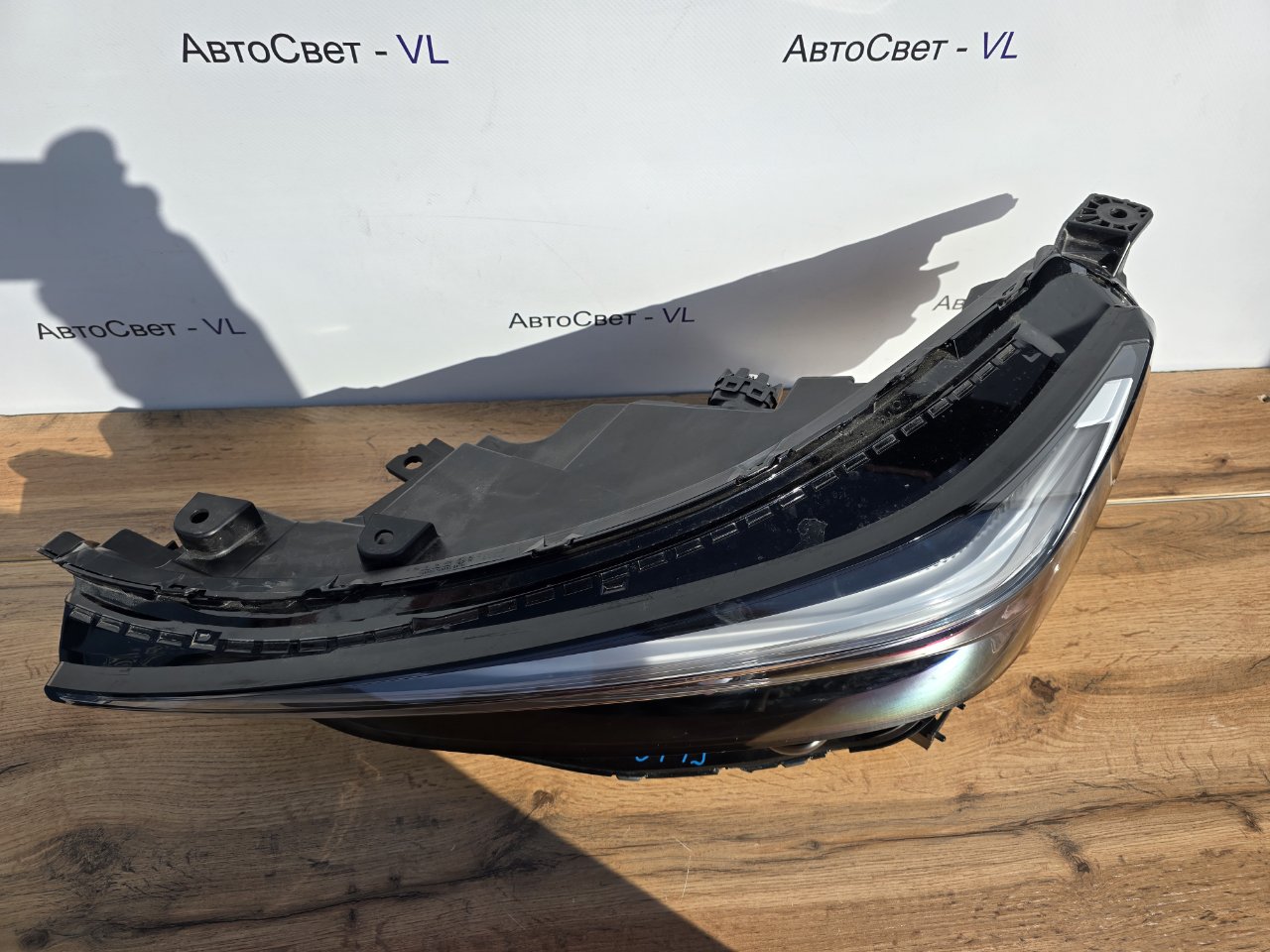 Фара светодиодная передняя левая Vezel 2021-2024 ( RV )