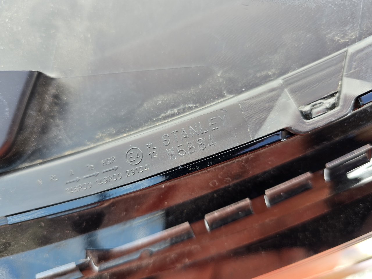 Фара светодиодная передняя левая Vezel 2021-2024 ( RV )