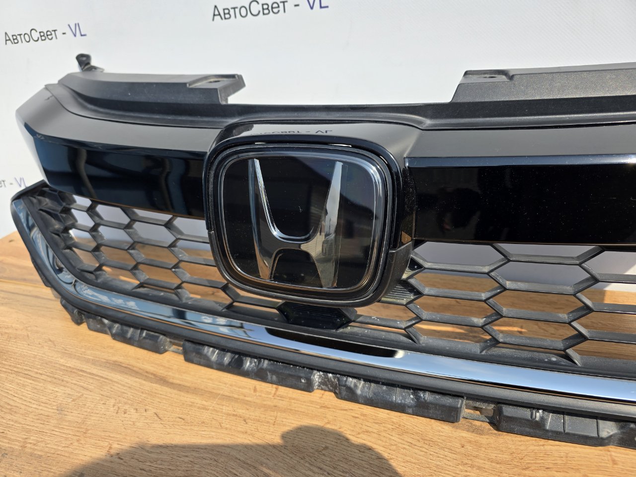 Решетка радиатора передняя Grace 2017-2020 ( GM )