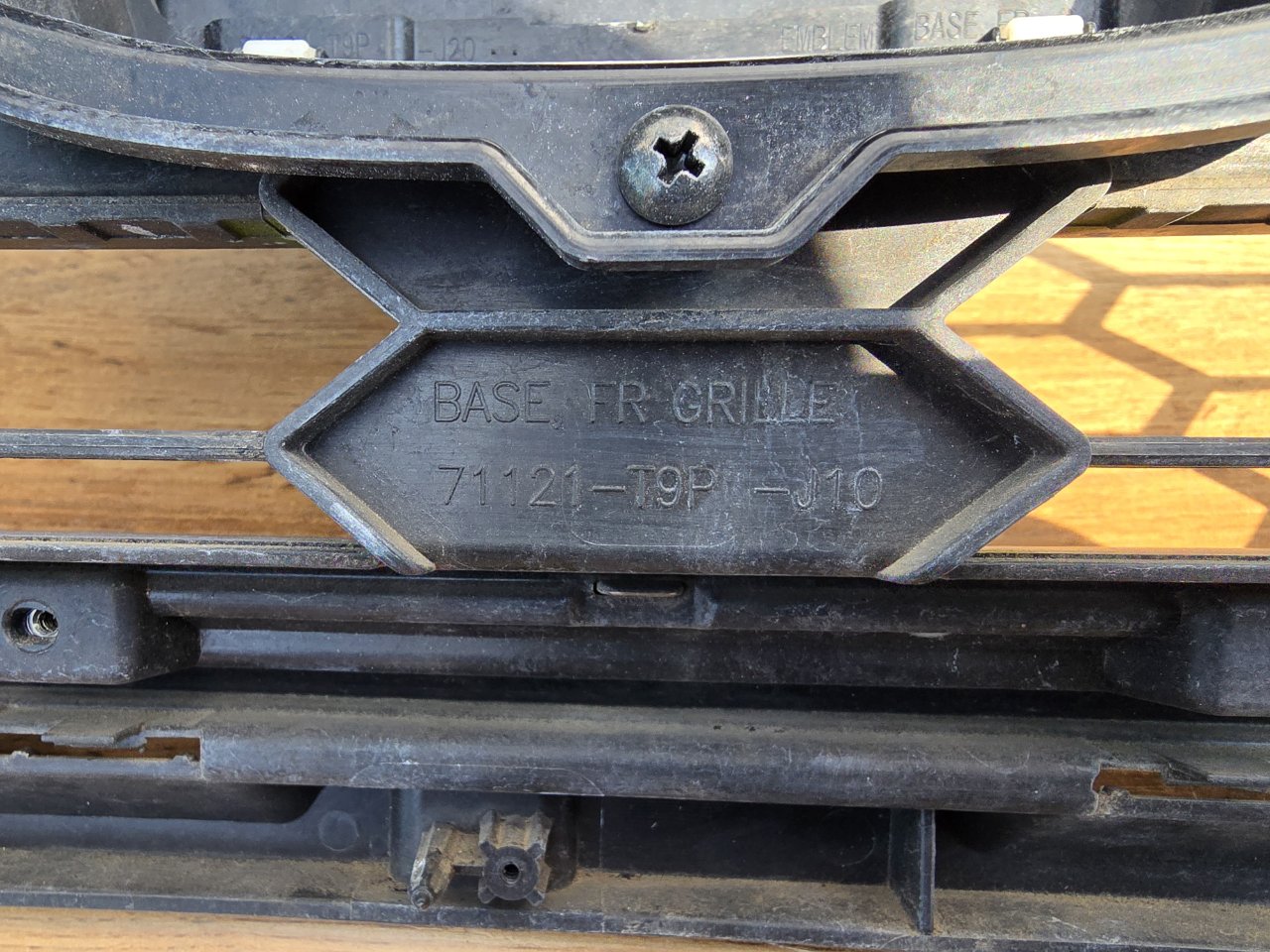 Решетка радиатора передняя Grace 2017-2020 ( GM )