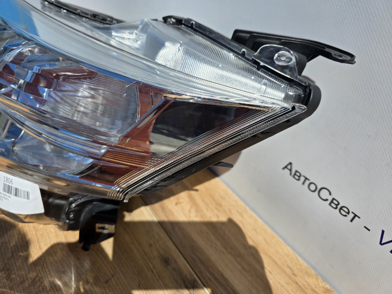 Фара светодиодная передняя левая Roomy 2016-2020 M910