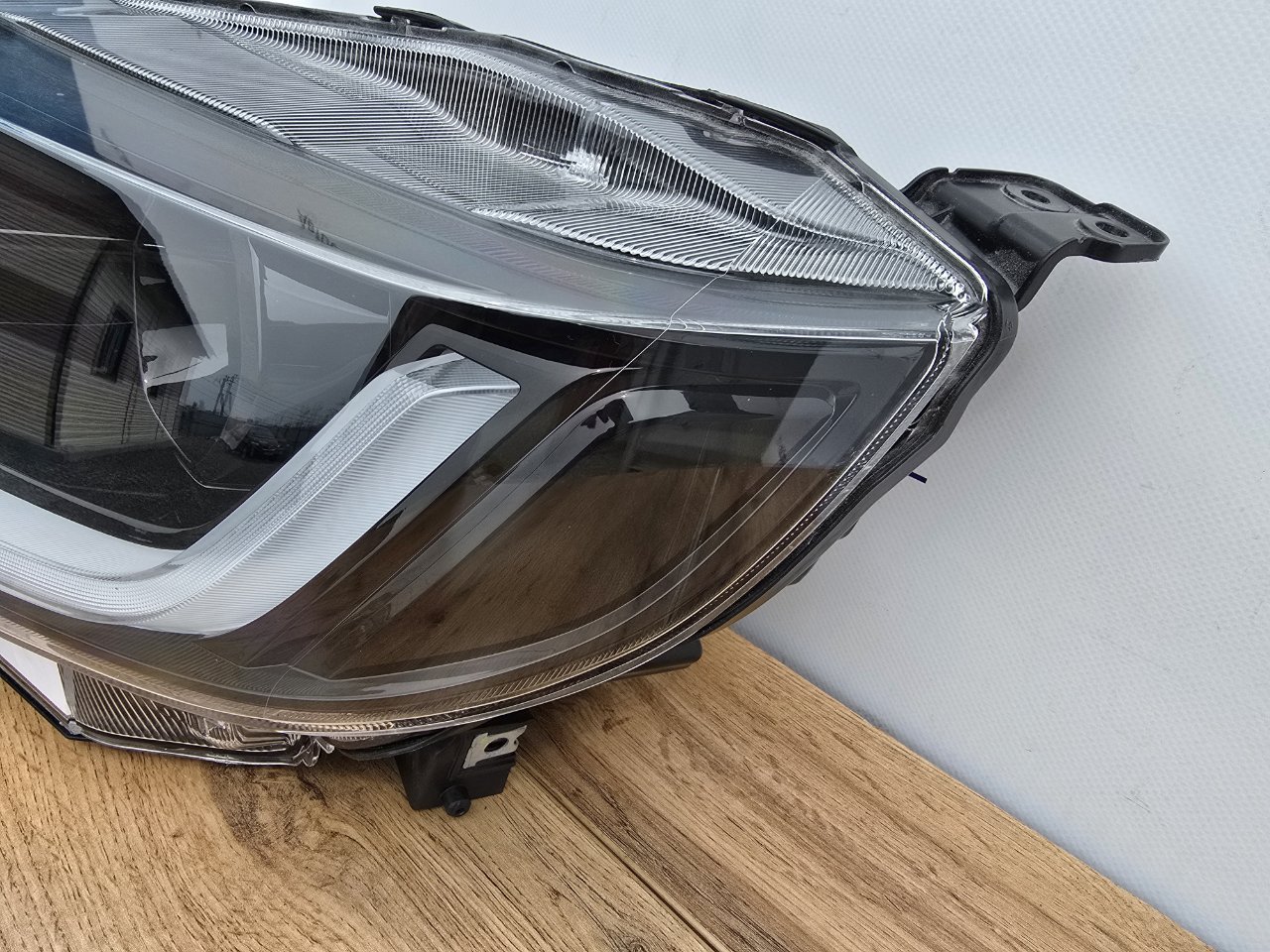 Фара светодиодная передняя левая Delica D:2 2015-2020