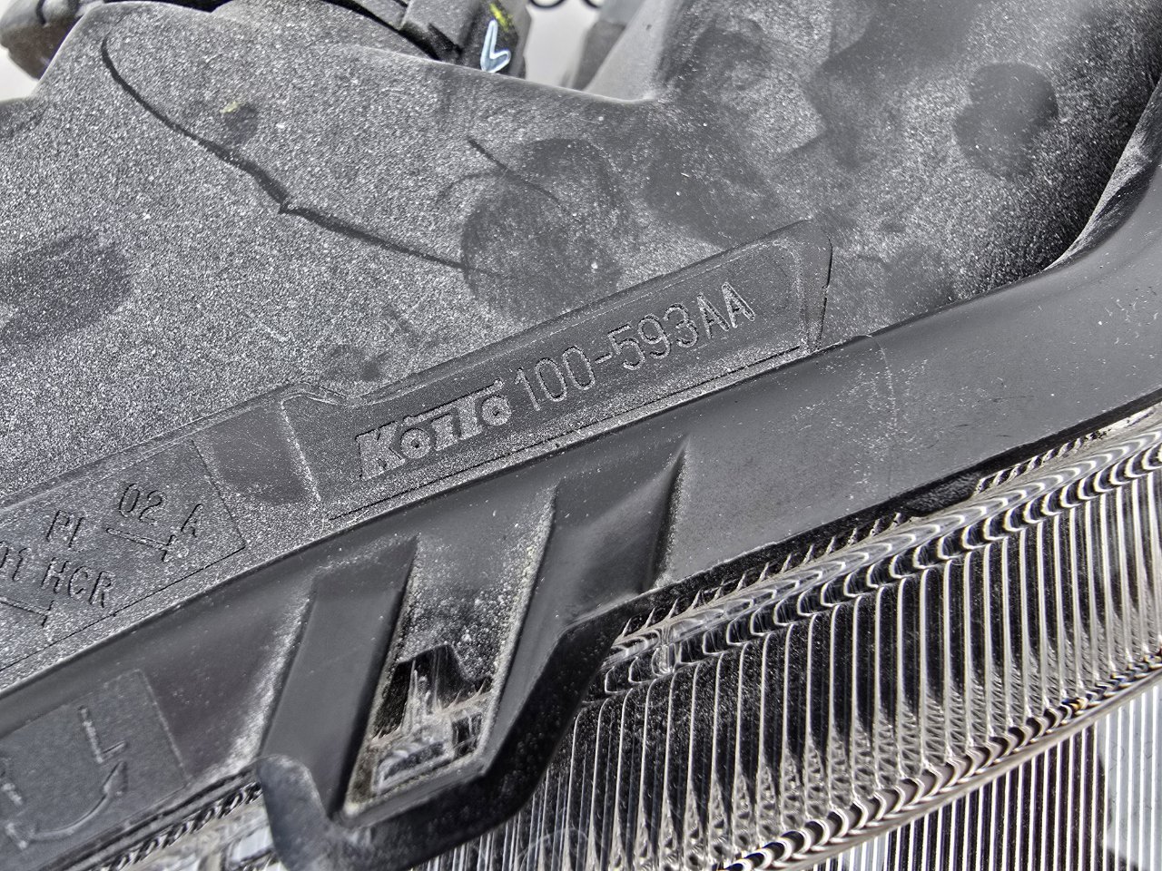 Фара светодиодная передняя левая Delica D:2 2015-2020