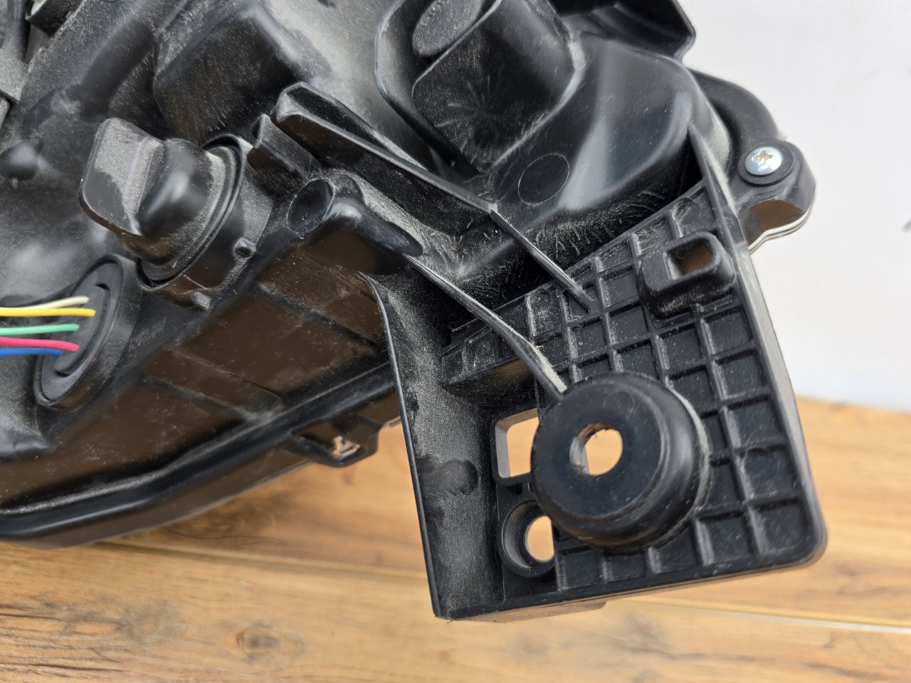 Фара светодиодная передняя левая Delica D:2 2015-2020