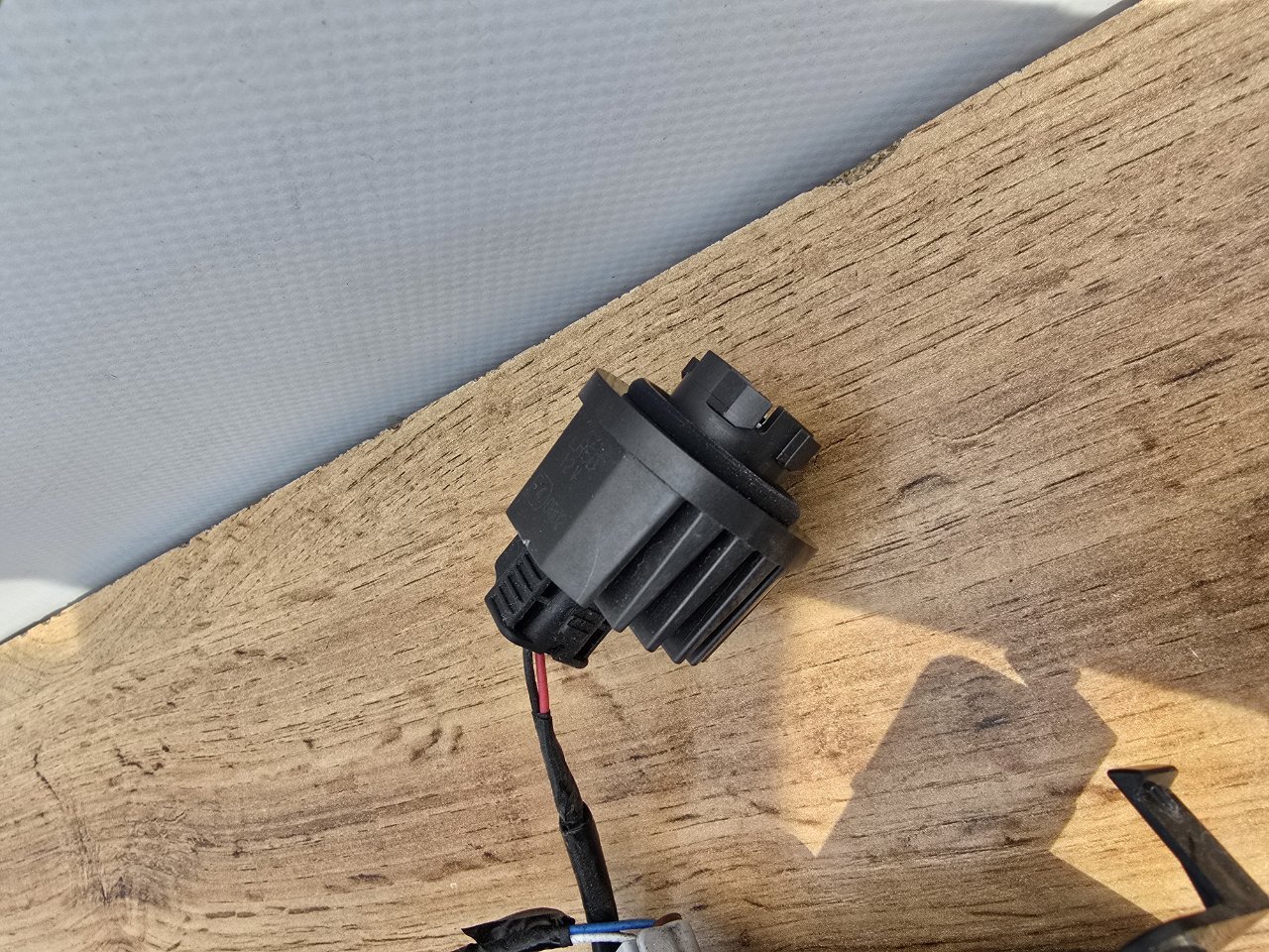 Подсветка номера задняя RX350 2022-2024 ( ALH10 )