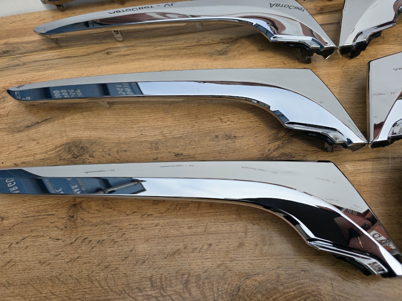 Планка фары передняя Alphard 2017-2023 ( H30 )