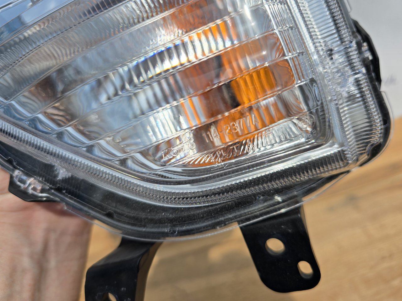 Фара противотуманная передняя левая eK Space 2014-2022 B11A