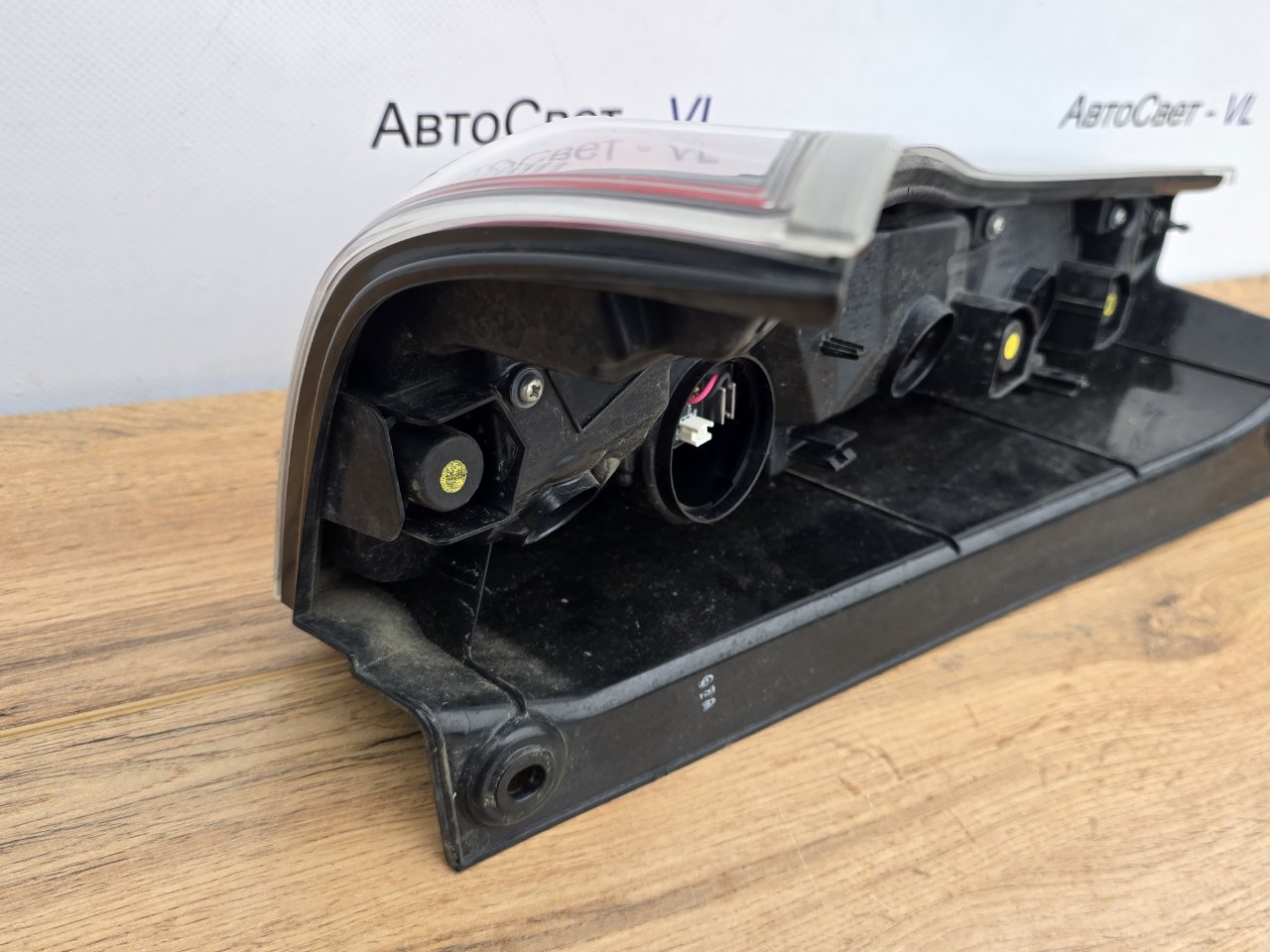 Стоп-сигнал задний правый Serena 2016-2019 ( C27 )