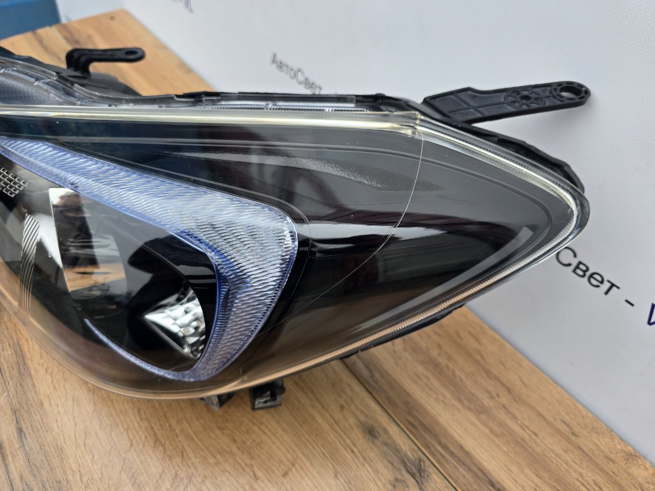 Фара ксеноновая передняя левая Impreza 2014-2016 ( GJ