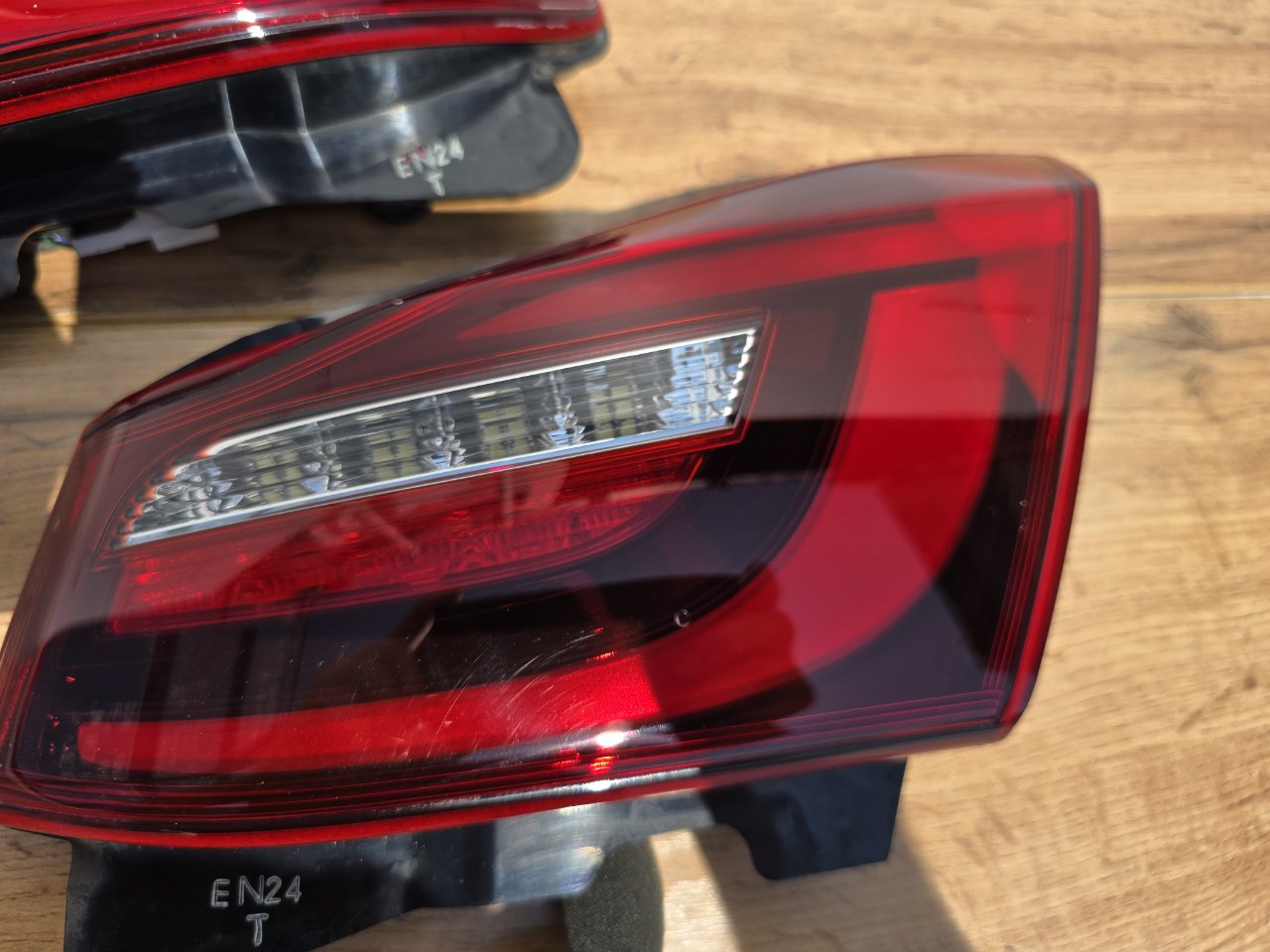 Стоп-сигнал задний Fuga 2015-2022 ( Y51 )