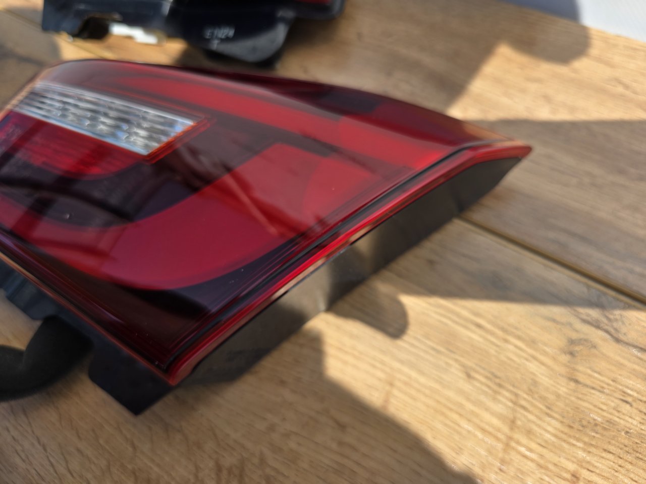 Стоп-сигнал задний Fuga 2015-2022 ( Y51 )