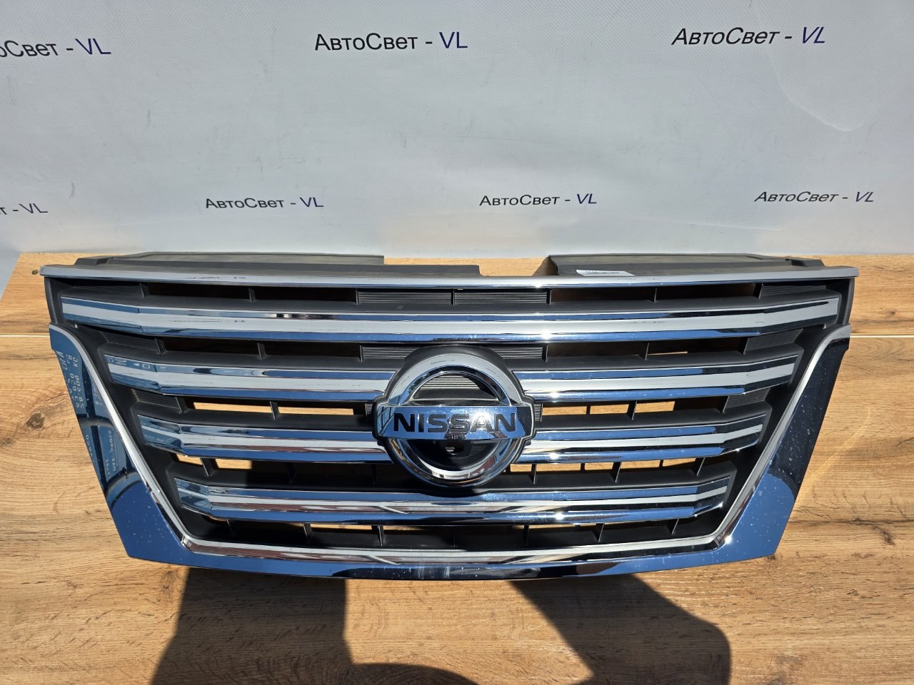 Решетка радиатора передняя Nissan Serena 2013-2016 ( C26 ) 62310-3GS0A контрактная