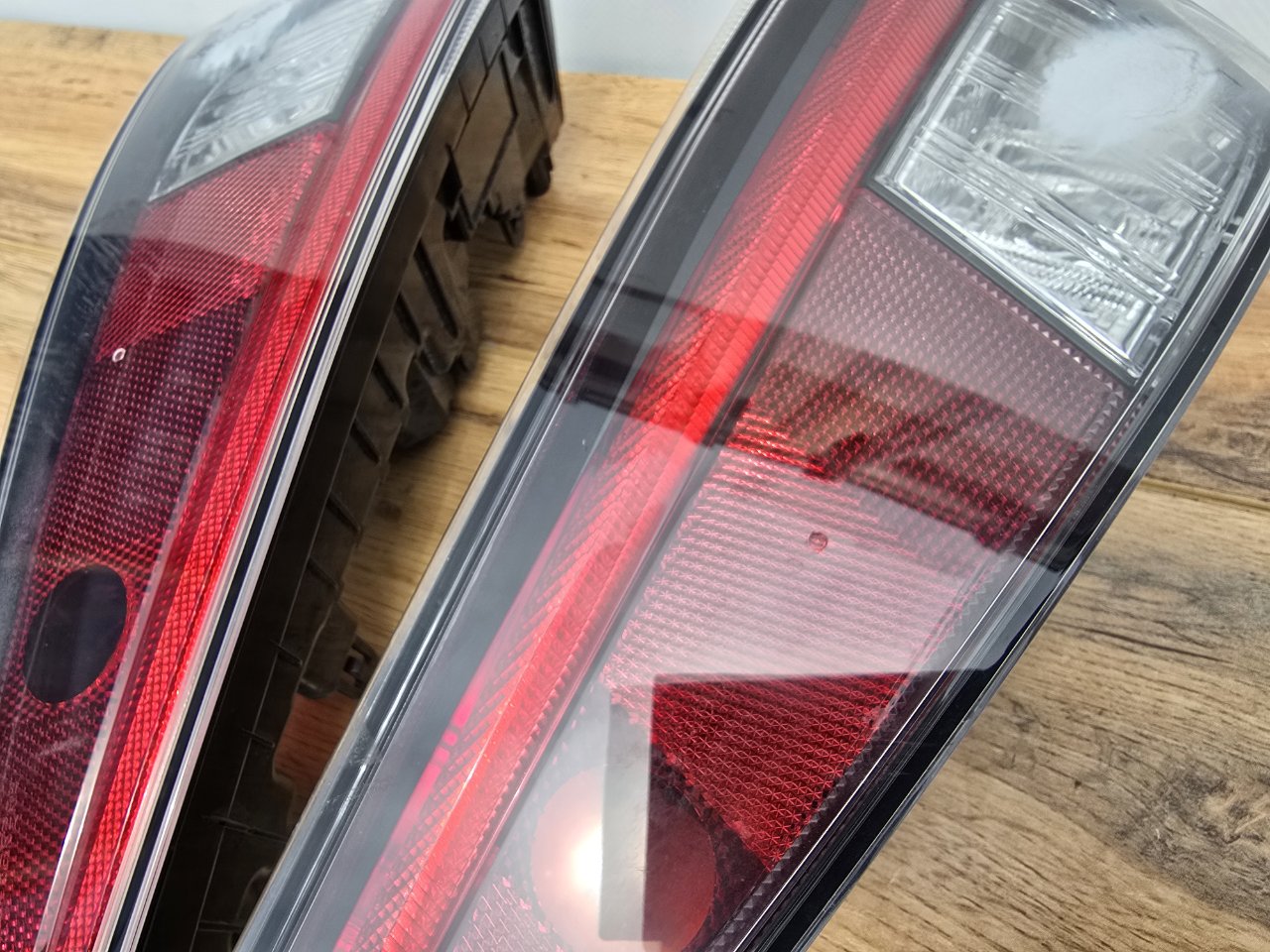 Стоп-сигнал задний Prius 2015-2018 ( XW50 )