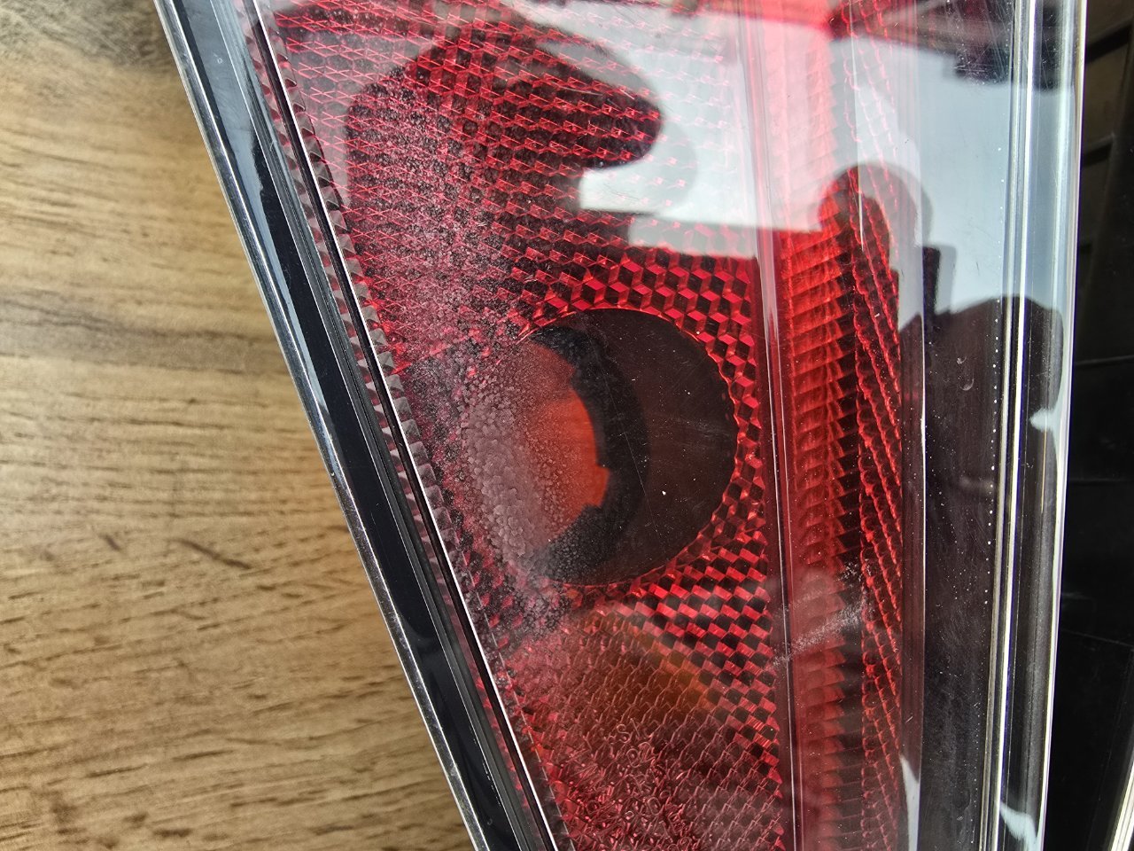 Стоп-сигнал задний Prius 2015-2018 ( XW50 )