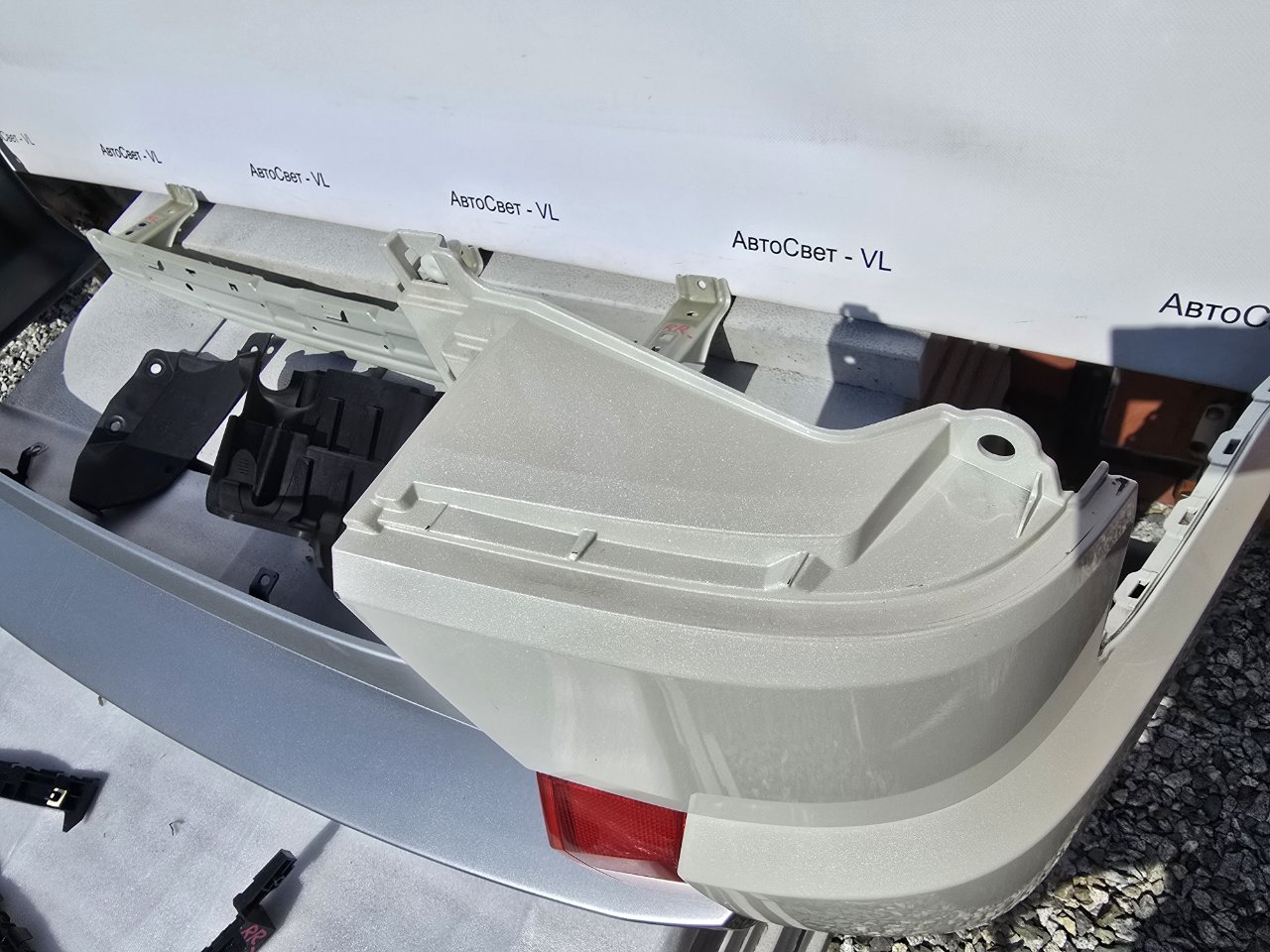 Бампер задний Delica D:5 2018-2023