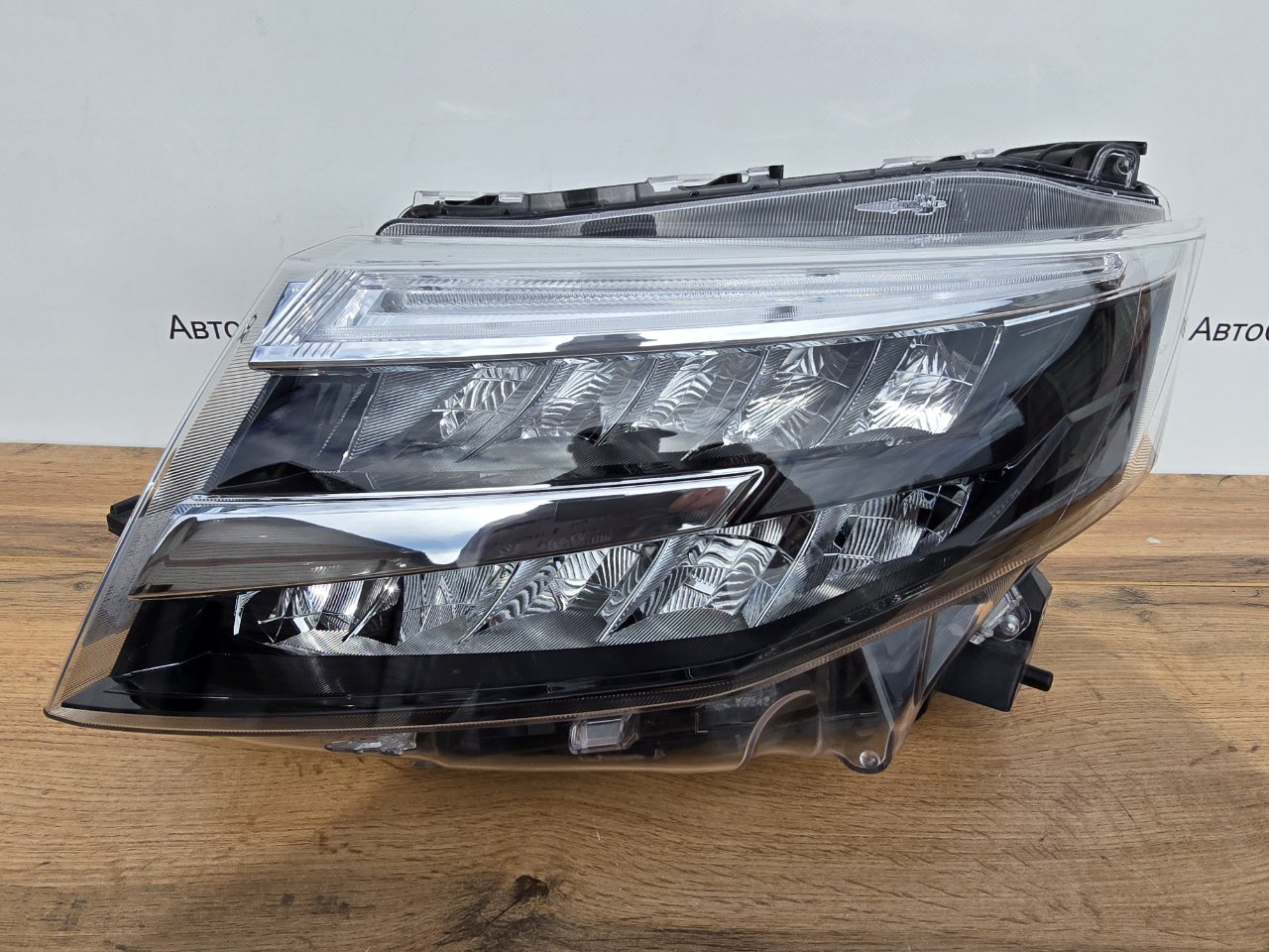 Фара светодиодная передняя левая Toyota Roomy 2020-2024 M910A W6242 контрактная