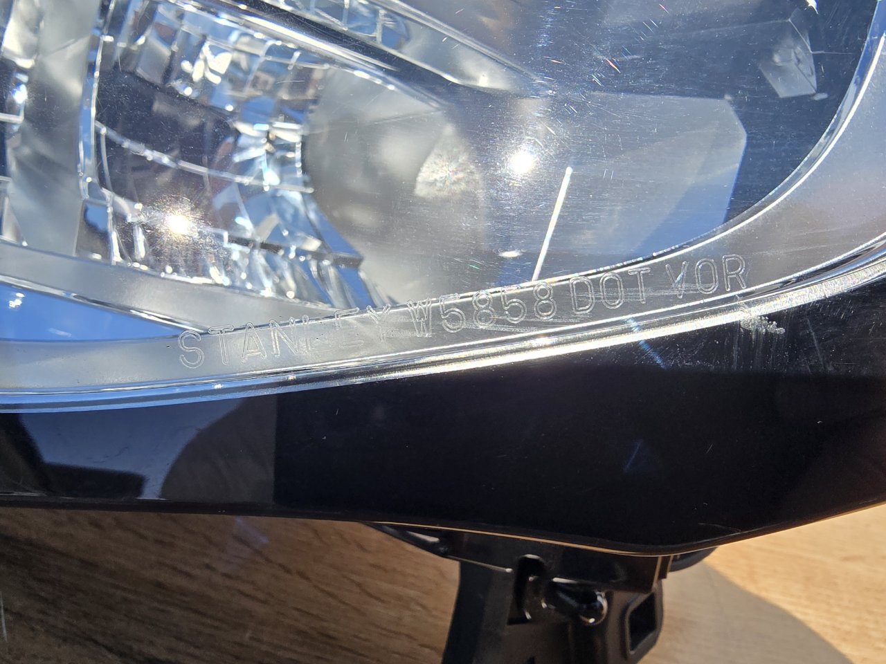 Фара светодиодная передняя правая Outlander 2021-2023 ( GM )