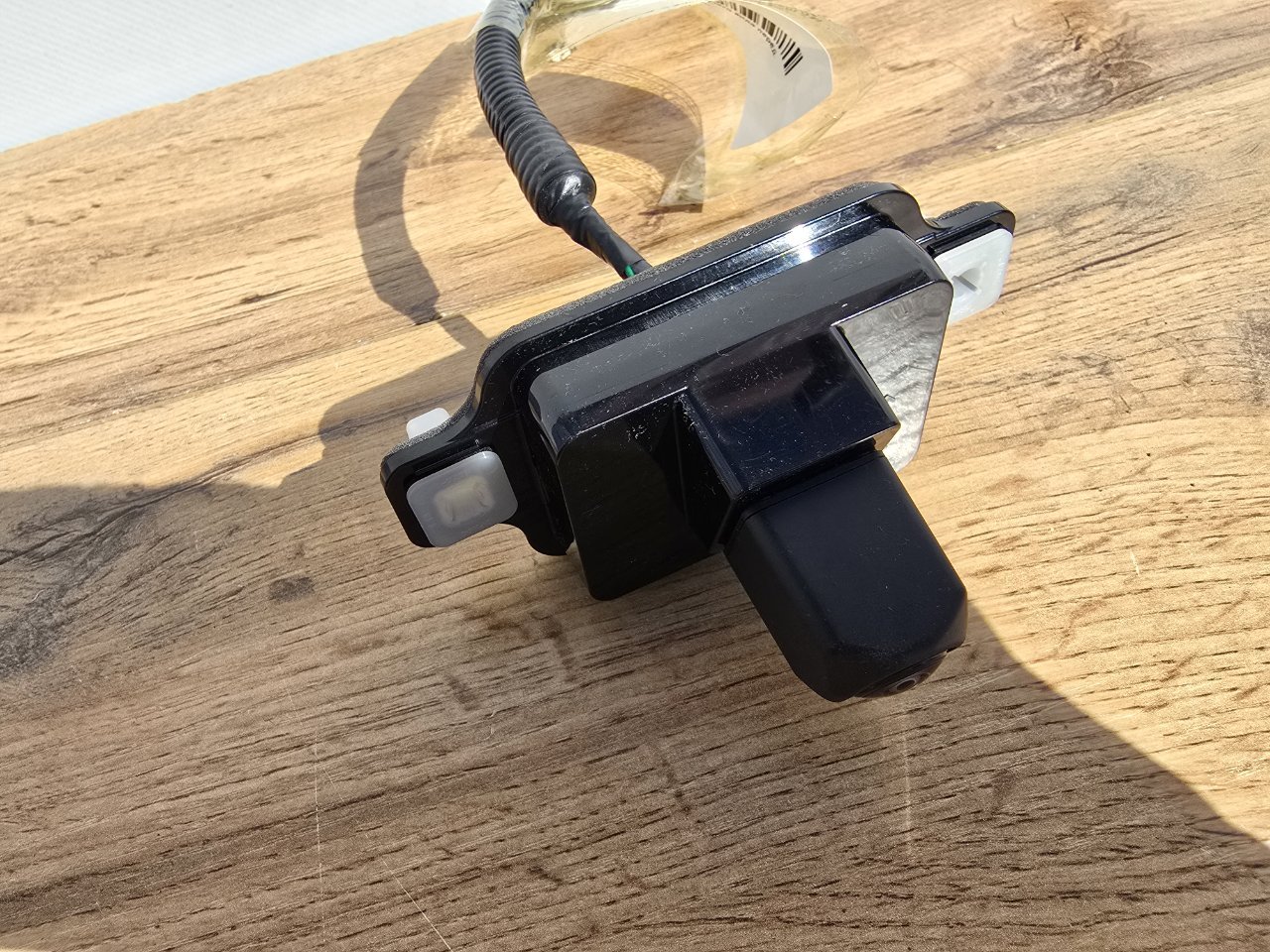 Камера переднего вида передняя Crown 2022-2024 TZSH35