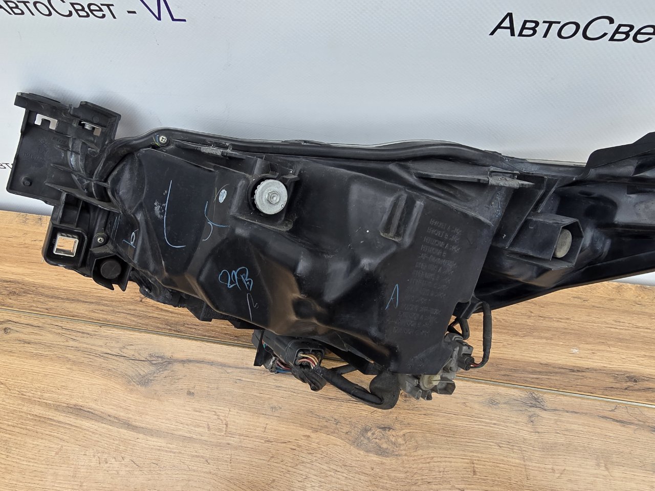 Фара светодиодная передняя правая Demio 2014-2019 ( DJ )