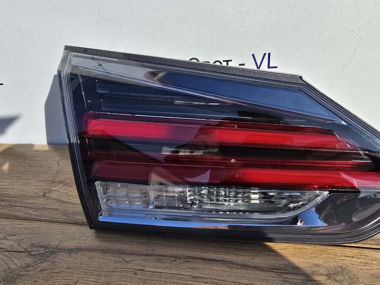 Стоп-сигнал задний левый HS250h 2013-2018 ( ANF10 )