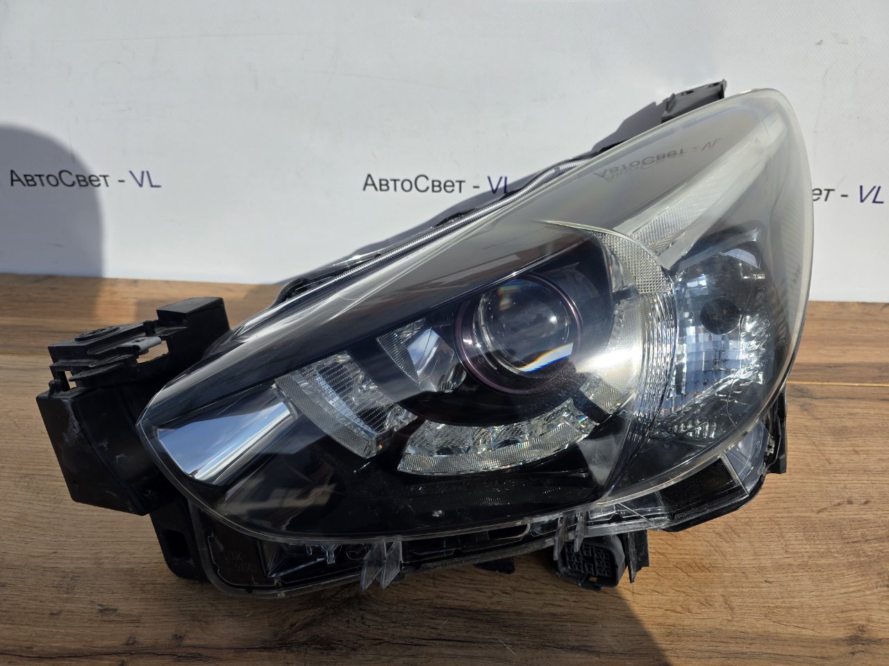 Фара светодиодная передняя левая Mazda Demio DJ3FS