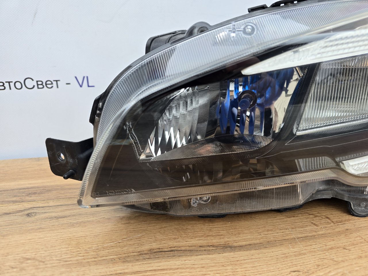 Фара светодиодная передняя левая Levorg 2014-2017 ( VM / VA ) Фара светодиодная передняя левая Levorg 2014-2017 ( VM / VA )