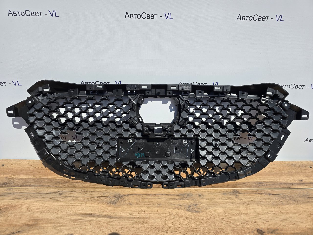 Решетка передняя Mazda2 2018-2023 ( DJ ) Решетка передняя Mazda2 2018-2023 ( DJ )