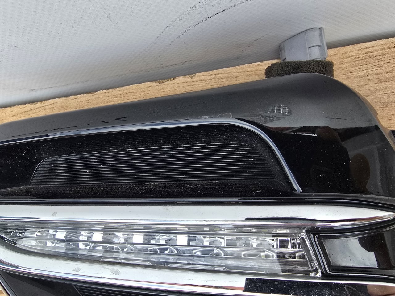 Рамка Противотуманной фары передняя левая Levorg 2020-2024 ( VN )