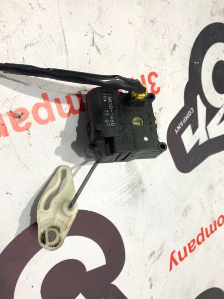 Заслонка отопителя MITSUBISHI DELICA PD8W 4M40T контрактная