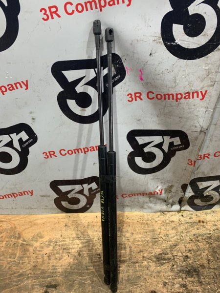 Амортизатор крышки багажника MERCEDES-BENZ VIANO W639 112.951 контрактная