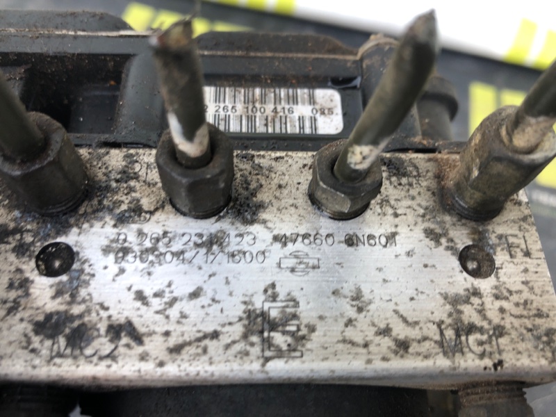 Блок ABS BLUEBIRD QU14 QG18DE Блок ABS BLUEBIRD QU14 QG18DE