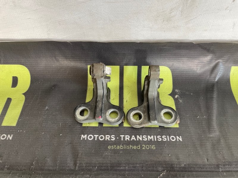 Петля двери передняя правая VOLVO S40 MS21 B4184S11 контрактная