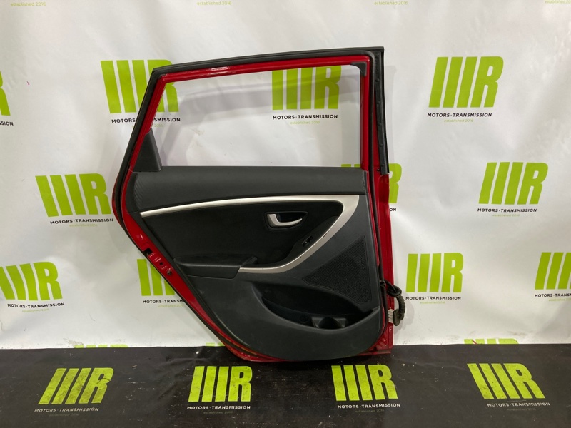 Дверь боковая задняя левая HYUNDAI i30 GD