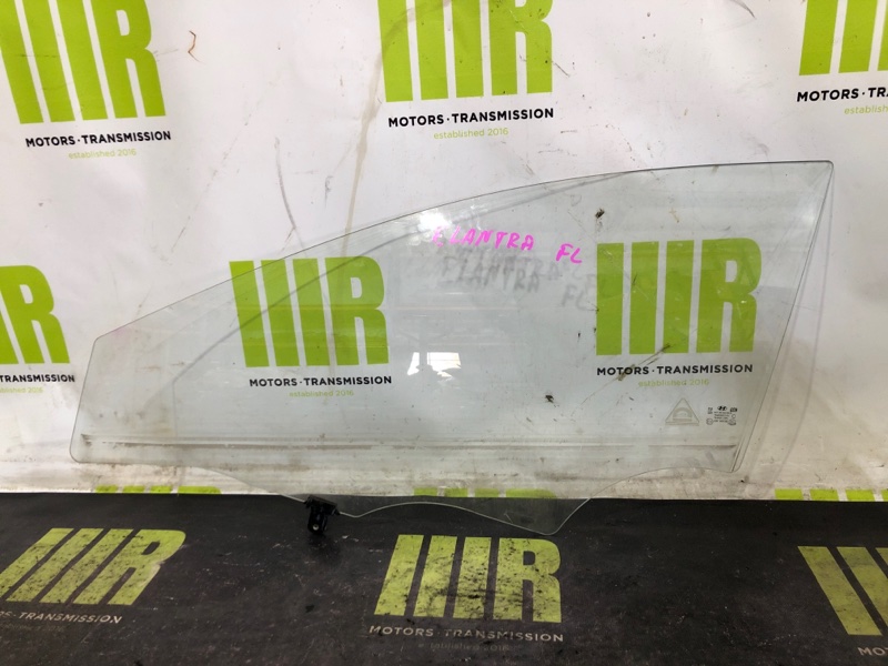 Стекло двери переднее левое HYUNDAI ELANTRA MD 43R-000382 контрактная