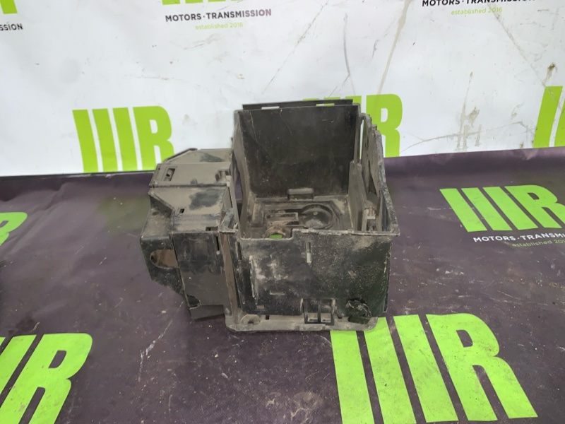 Короб аккумулятора VOLVO S40 2006 MS21 B4184S11 30667941 контрактная