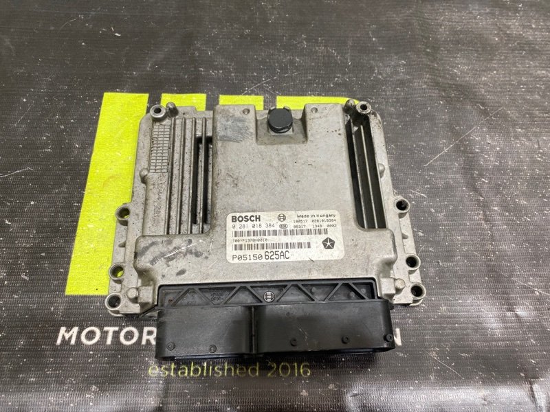 Блок управления ДВС JEEP GRAND CHEROKEE 2012 WK2 EXF 0281018384 контрактная