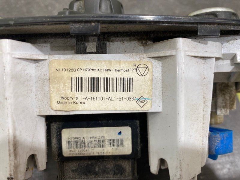 Блок управления печкой RENAULT DUSTER HSM F4R Блок управления печкой RENAULT DUSTER HSM F4R